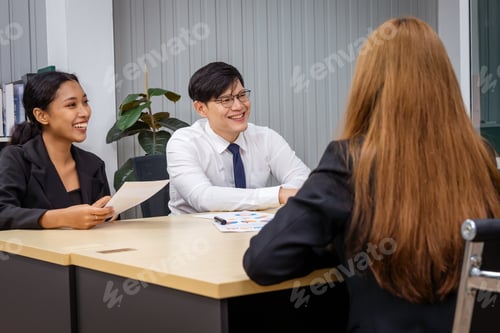 Preview: Group of multiethnic businessmen