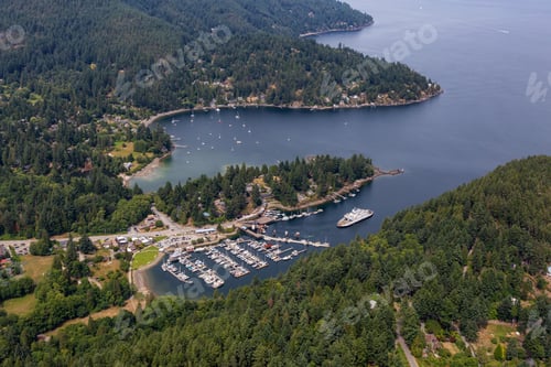 Preview: Snug Cove, Bowen Island, British Columbia, Canada