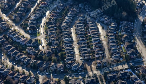Vista previa: Aerial View of Residential Homes in a neighborhood of suburban modern city