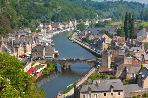 Preview: Dinan, Brittany, France - Ancient town on the river