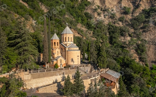 Preview: Mtatsminda Pantheon in Tbilisi