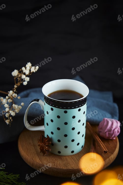 Preview: Festive cozy coffee cup with marshmallows with Christmas bokeh. Christmas aesthetics food