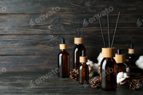 Preview: Aromatic concept with diffuser on wooden table