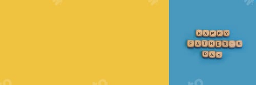 Preview: A sign Happy Father's Day from wooden blocks.