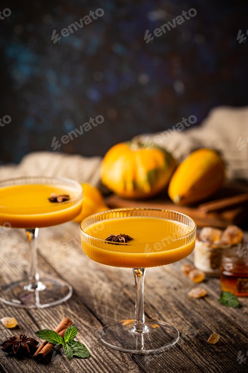 Preview: Pumpkin and orange cocktail