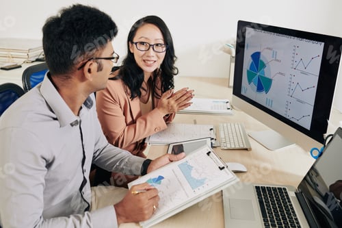 Preview: Ppositive entrepreneurs analyzing reports