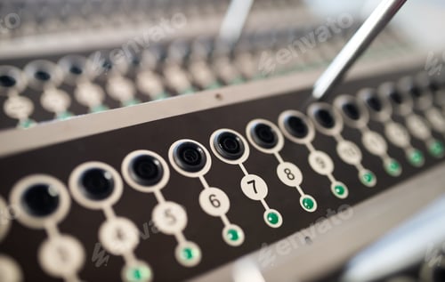 Preview: Panel with numbered round buttons and inputs