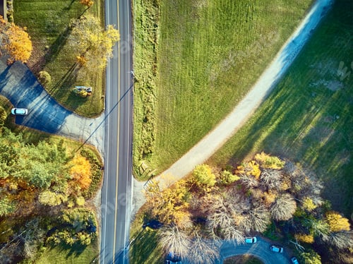 Preview: Scenic highway at autumn in New Hampshire, USA