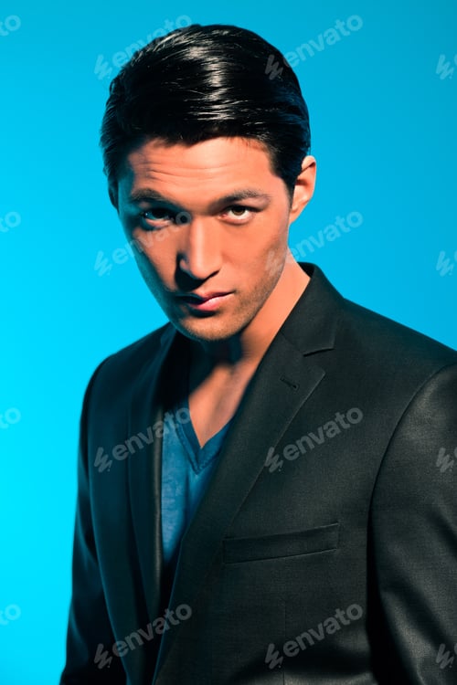 Preview: Handsome Asian Man In Suit. Summer Fashion. Studio Shot.