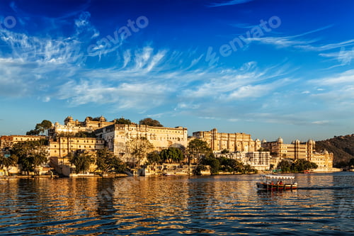 Preview: City Palace. Udaipur, Rajasthan, India