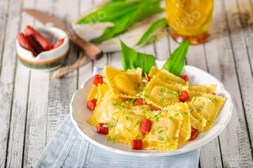 Preview: Stuffed ravioli homemade