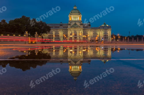 Preview: Ananta Samakhom throne hall reflection with blue sky at twilight time, Bangkok, Thailand.