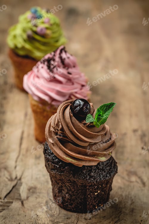 Preview: Delicious homemade cupcakes