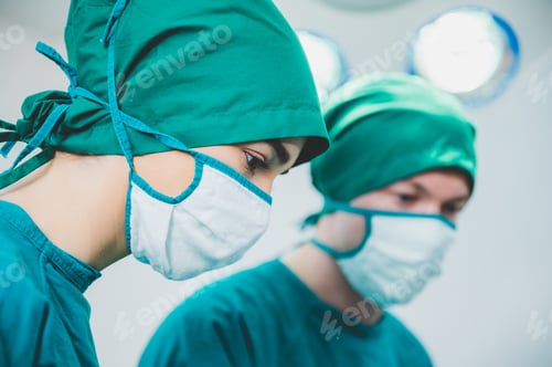 Preview: The surgical team is undergoing surgery to treat patients.