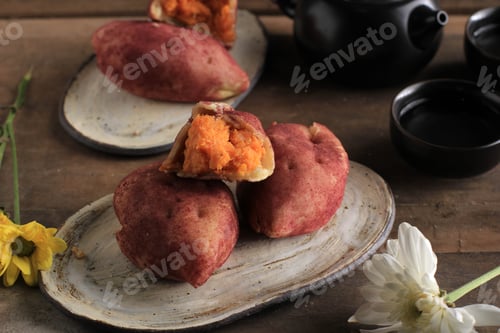 Preview: Korean Sweet Potato Mochi Bread