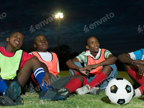 Preview: Boys at football training