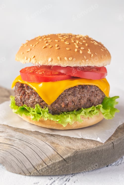 Preview: Hamburger on the wooden board