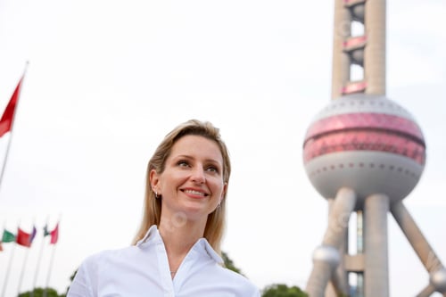 Preview: An international business person in Shanghai