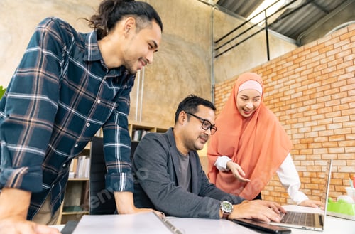 Preview: MUSLIM BUSINESS GROUP