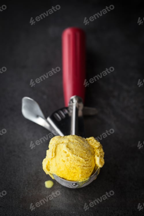 Vista previa: Scoop of ice cream