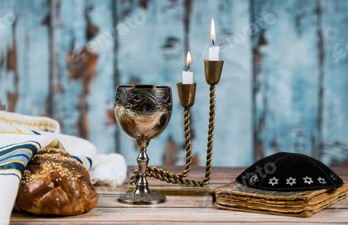 Preview: Homemade challah for Shabbat Shalom traditional Jewish ritual Prayer Shawl Tallit jewish religious