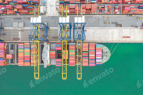 Preview: Aerial view Container ships at industrial ports in the business of import, export, logistics