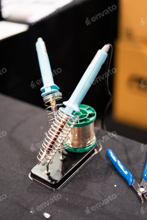 Preview: soldering tools on the table