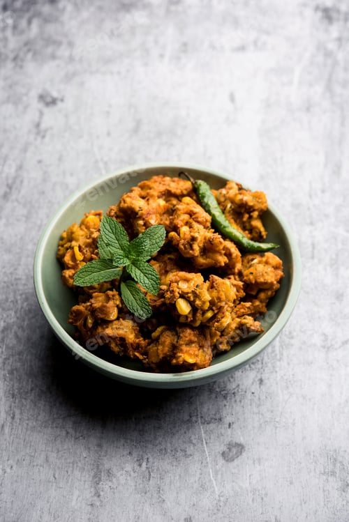Preview: Indian Crispy Corn fritter or pakora, pakod