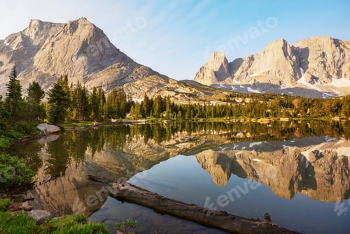 Preview: Wind river range