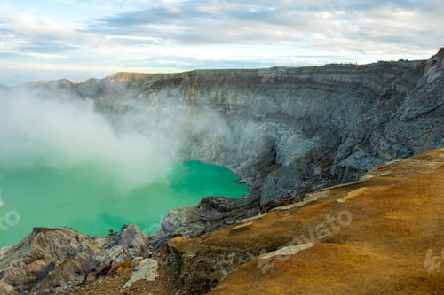 Preview: Lake and Sulfur Mine at Khawa Ijen Volcano Crater, Java Island, Indonesia