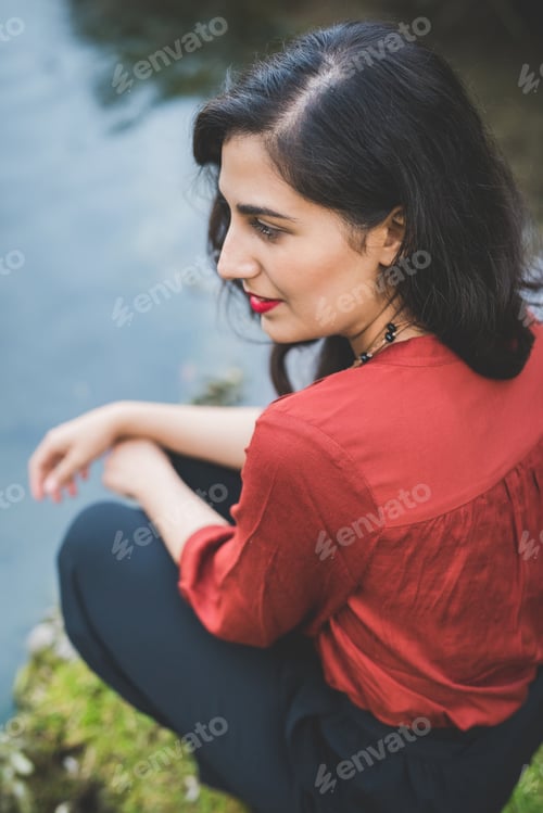 Preview: Young woman outdoor