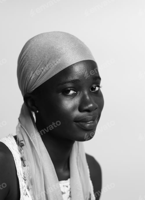 Preview: A young lady smiling