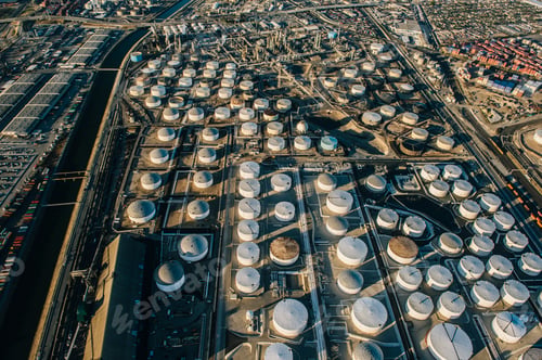Preview: Oil refinery, elevated view, Los Angeles, CA, USA