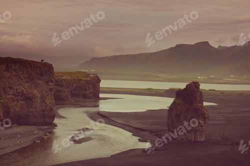 Preview: Iceland coast