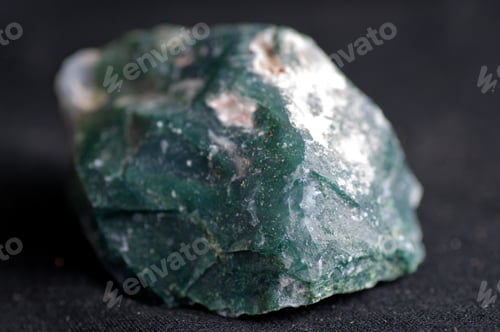 Preview: moss agate crystal mineral