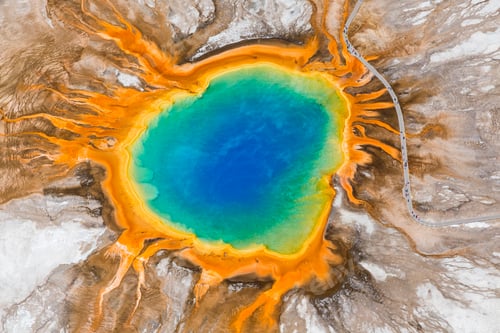 Preview: Aerial view of Grand Prismatic Spring, Midway Geyser Basin, Yellowstone National Park, Wyoming, USA.