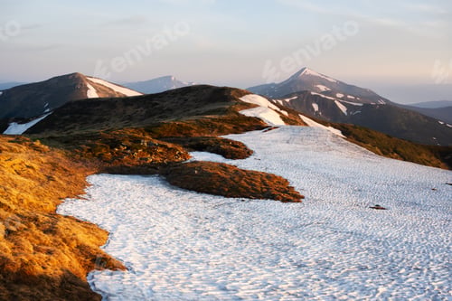 Preview: View of the grassy hills