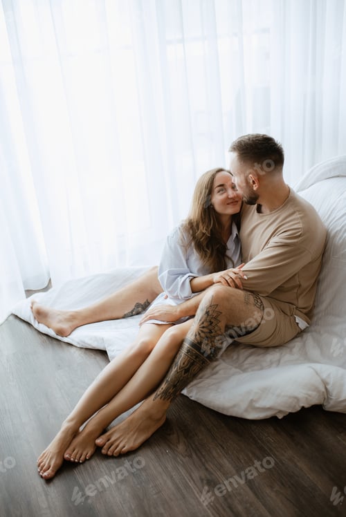 Preview: earlier morning bride and groom at home