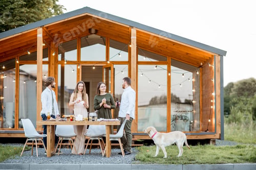 Preview: Friends with drinks on the backyard of the house
