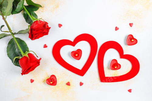 Vorschau: Grußkarte zum Valentinstag mit Rosenblüten.