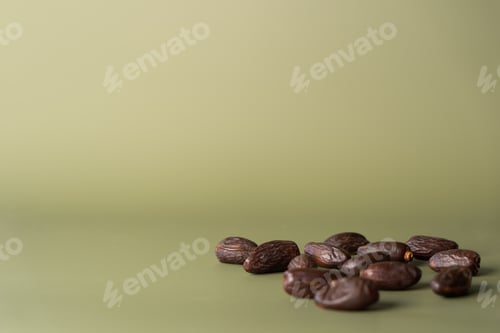 Preview: Dried Dates for Iftaar Delight