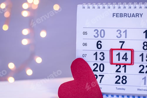Aperçu: Calendar with the date February 14, a festive background for Valentine's Day.