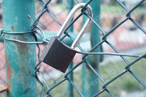 Preview: date door was locked with padlocks and chains