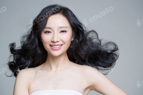 Preview: Headshot of young beautiful woman