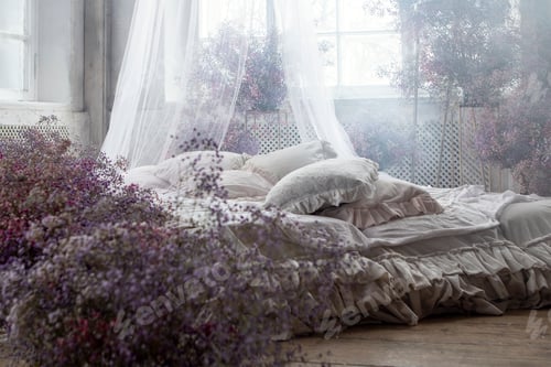 Preview: double bed in a room with gypsophila flowers