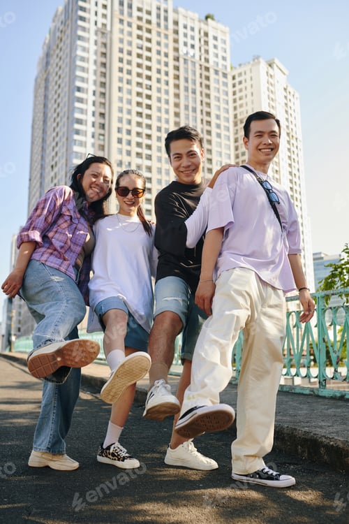 Preview: Joyful Friends Standing in Row