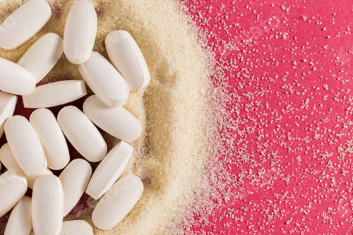 Preview: Hydrolyzed and co-compressed collagen, on pink background, top view