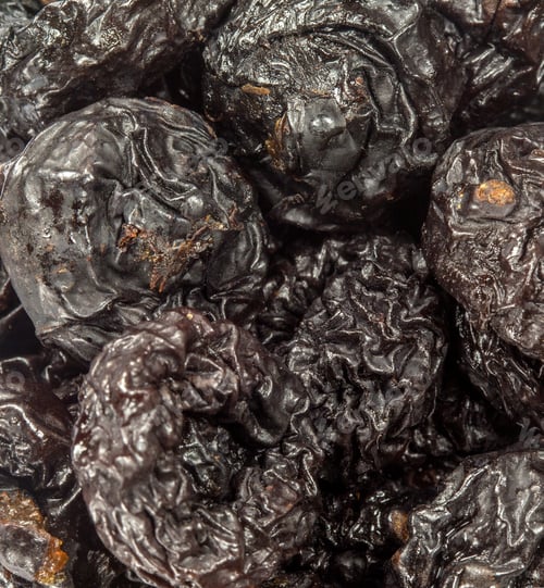 Preview: Prunes