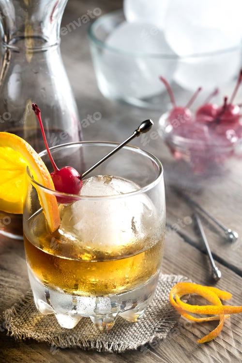 Preview: Old Fashioned Cocktails