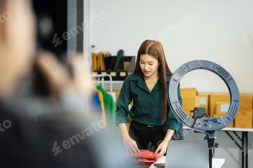 Preview: Asian vlogger woman influencer.